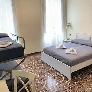 Baia Di Hotell